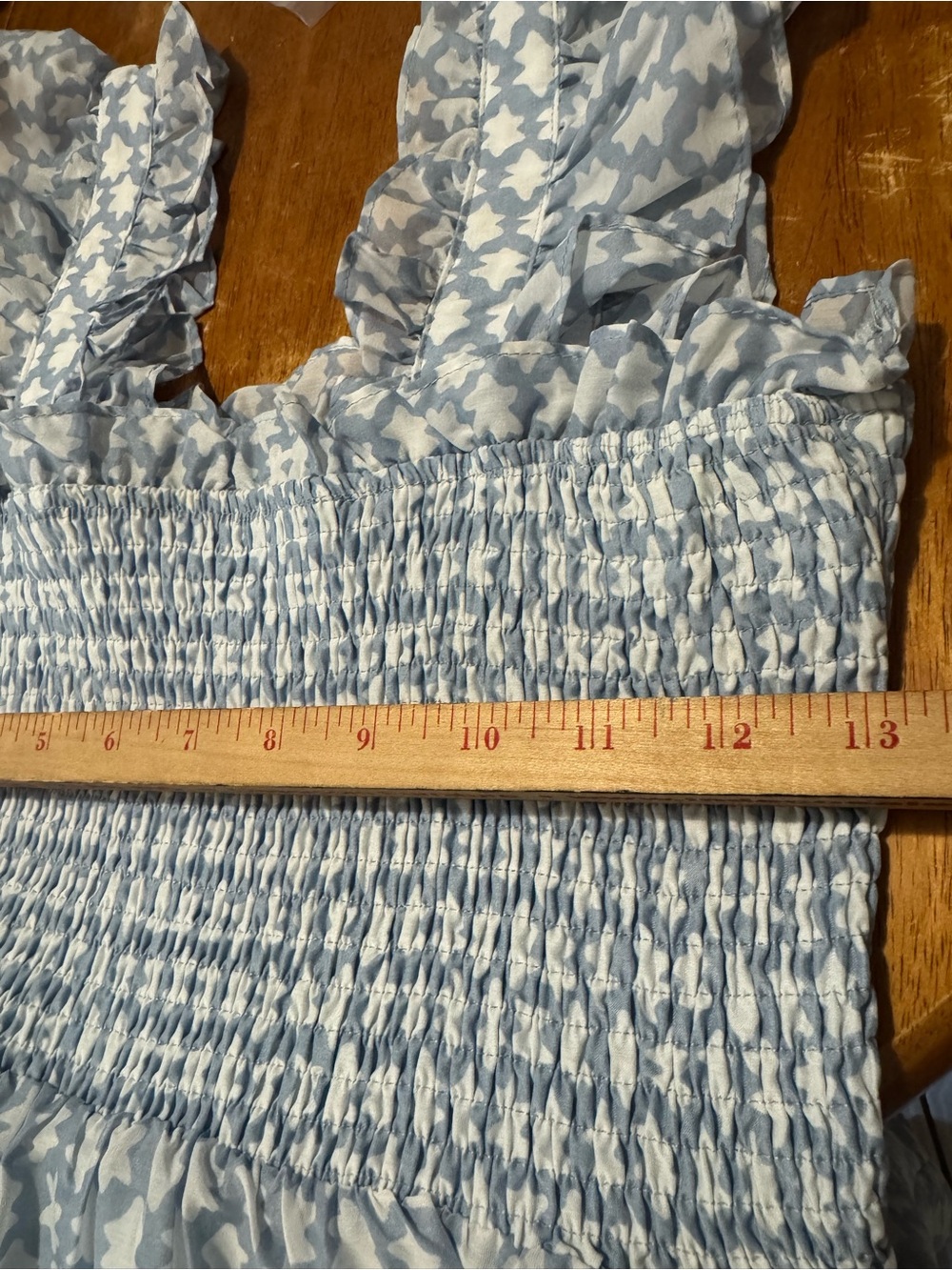 J. Marie Smocked Ruffle Sleeve Top in Light Blue and White Size Small - Picture 6 of 8